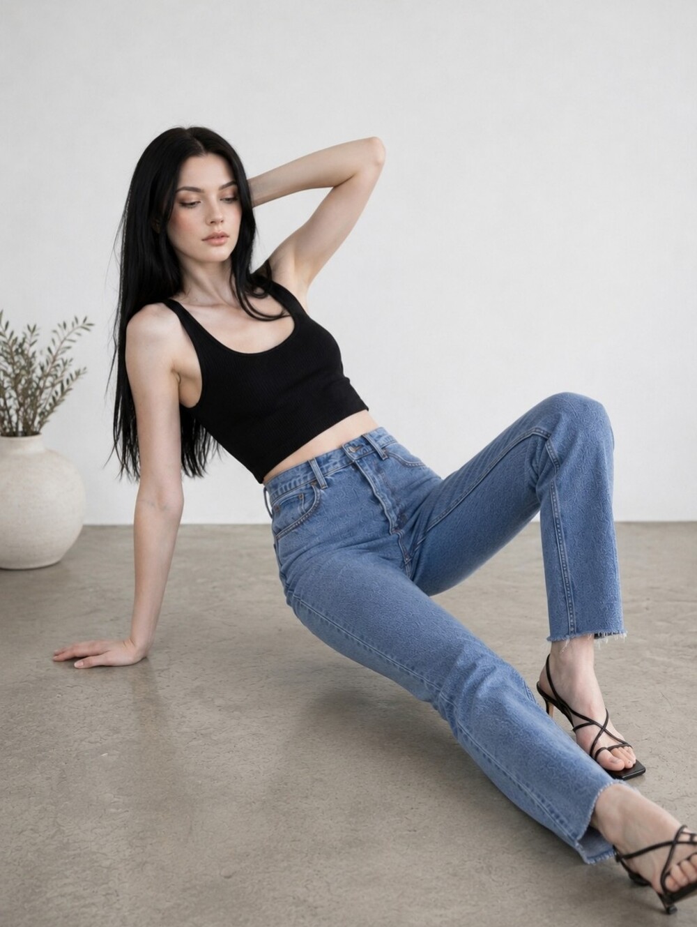 Abercrombie & Fitch Curve Love Ultra High Rise Ankle Straight Jeans Size 28 CC - Picture 1 of 12